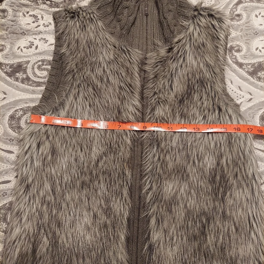 Justice Girls faux fur grey Vest Size 18